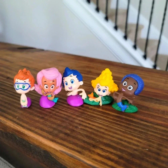 Bubble Guppies Theme Party Decorations bundle - Picture 5 of 7